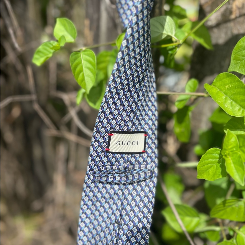 Gucci Navy Geometric Men's Tie
